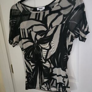 DKNY Shpry Sleeve Top